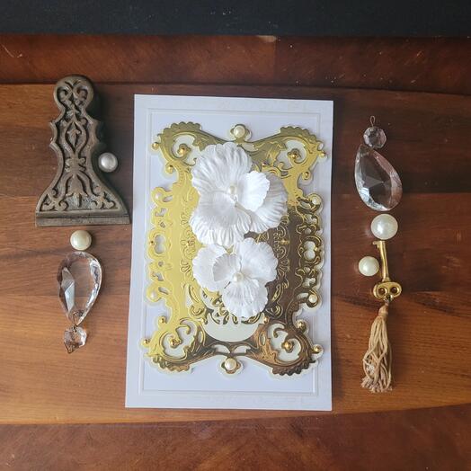 White and gold collection 3D greeting card  with sweet pea