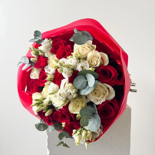 Red and white roses with eustoma bouquet