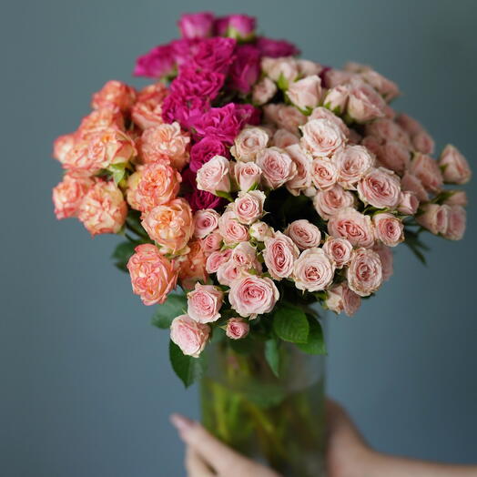 Mix spray roses in vase
