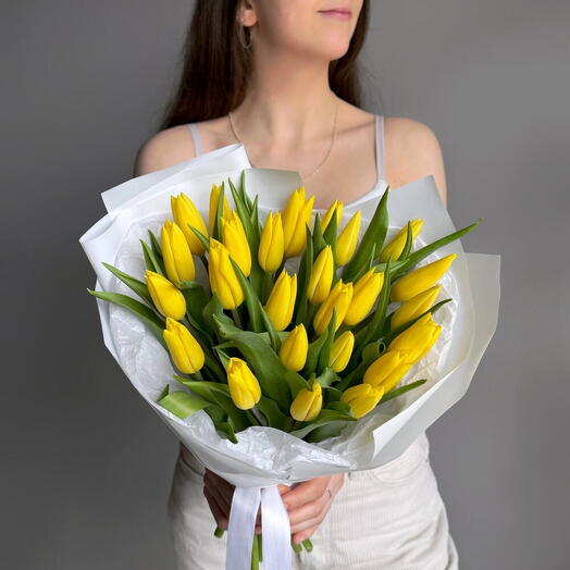 Bouquet of bright yellow tulips (25 pcs.)