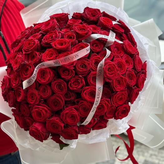 Bouquet of 101 red roses