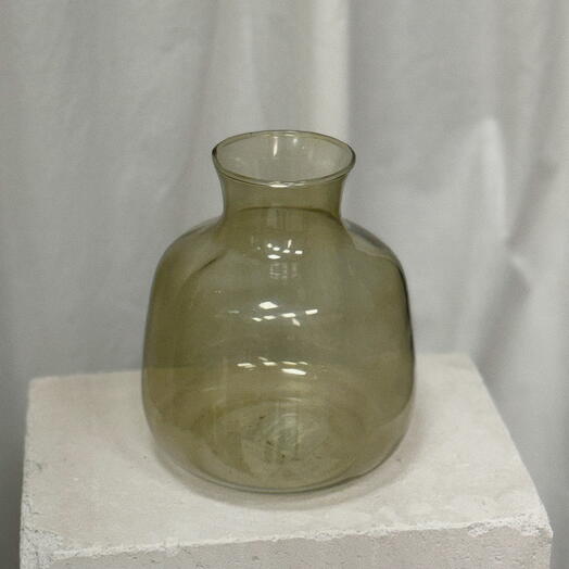 Stylish glass vase for bouquets