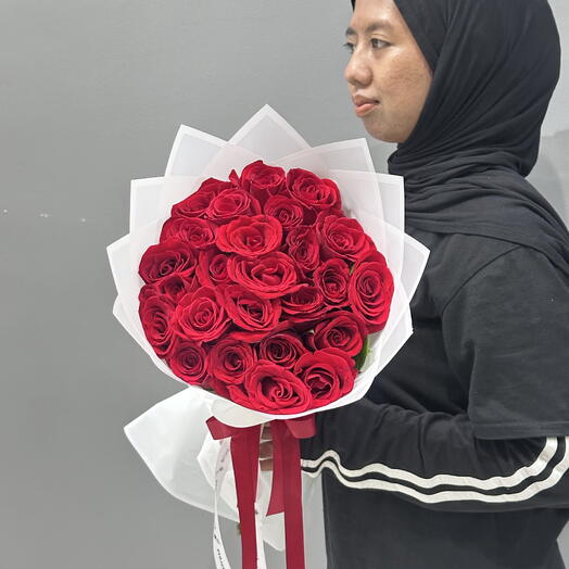 Bouquet 25 Red Rose Semi Holland