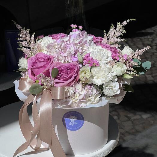 Wild Cream Flower Box