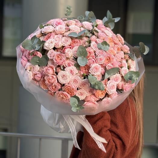 Букет Сладкие грезы из 55 кустовых роз