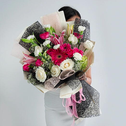 Cherished Moments Bouquet With White And Pink Roses