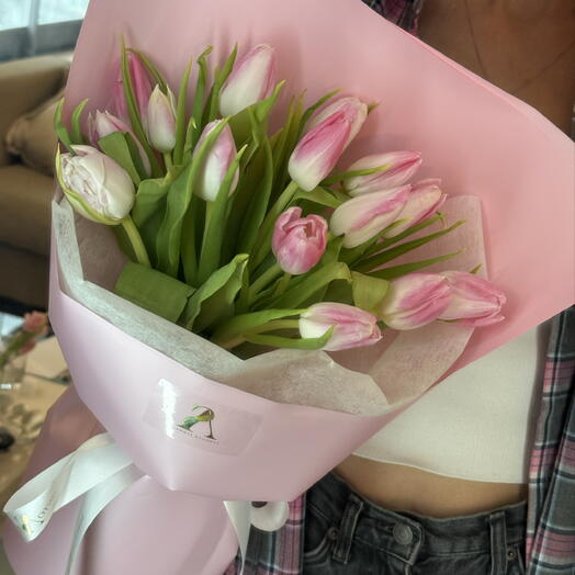 15 Pink Tulips Bouquet