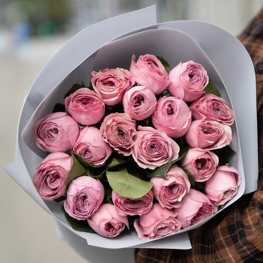 Peony Kiss rose (11 stem)