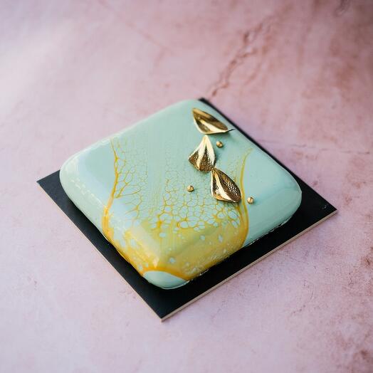 Summer Breeze - dark chocolate cake