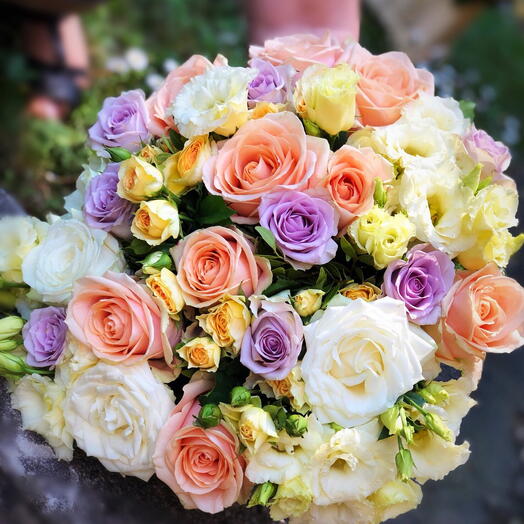 Pastel color flower bouquet