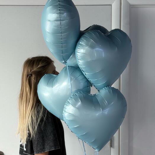5 blue hearts balloons