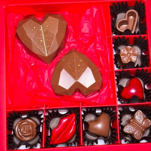 Dubai Chocolate Hearts Gift Box