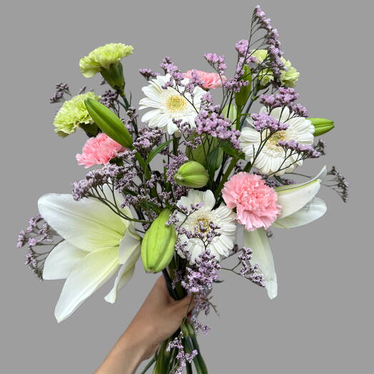 Zambaklı kır buketi