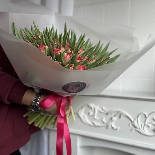 Bouquet of bright color tulips