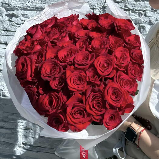 50 Red Roses - Premium Fresh Bouquet