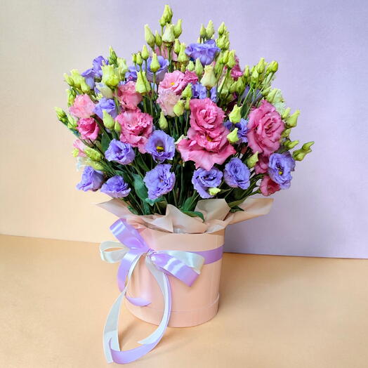 Hat Box with Purple   Pink Lisianthus