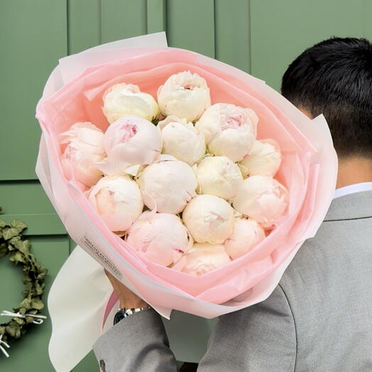 🤍 15 White Peonies