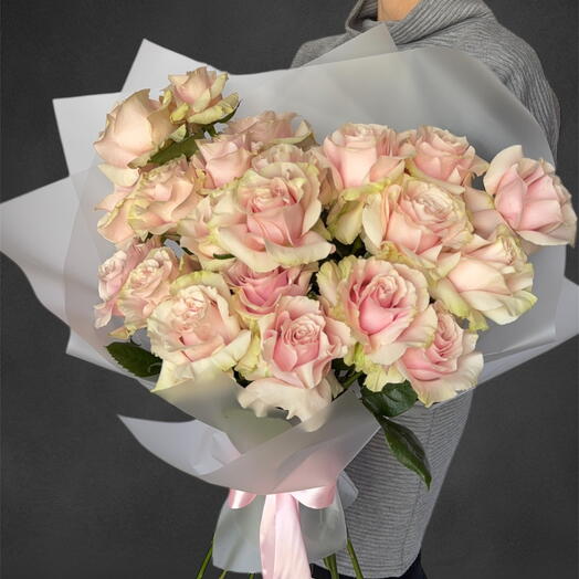 Pale Pink Rose Bouquet 21