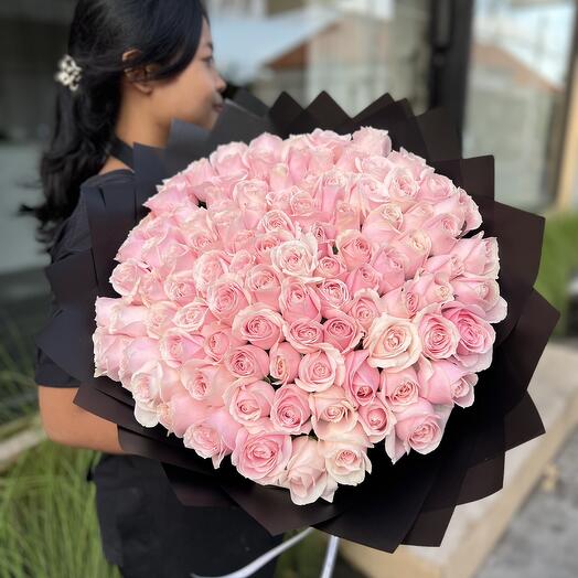 101 Sweet pink roses