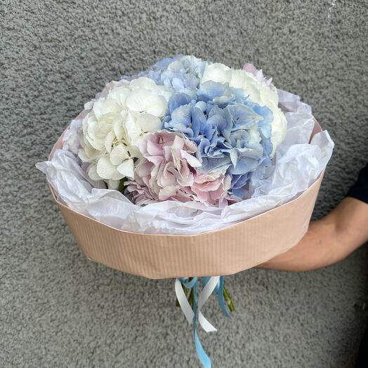 Bouquet "Sweet hydrangeas"