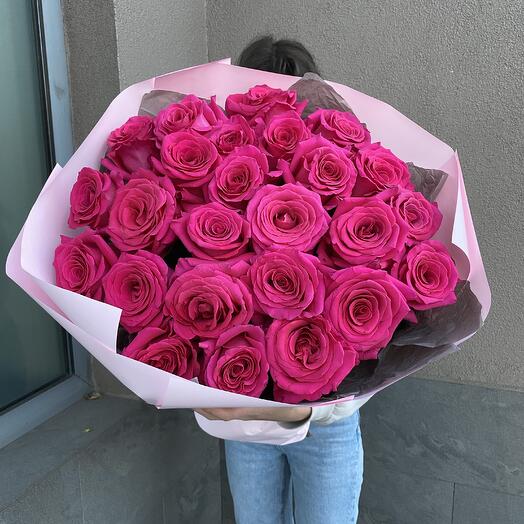 Bouquet of 21 raspberry roses