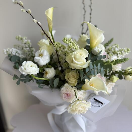 White bouquet