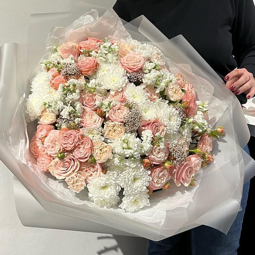 Авторский букет цветов «Story Moment»