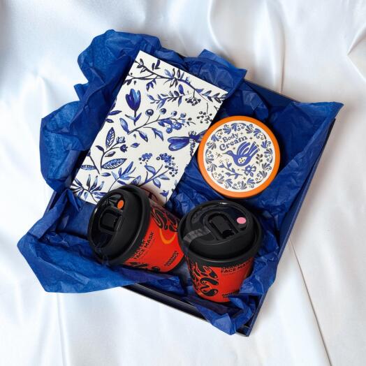 Body Cream + Shaker mask Box