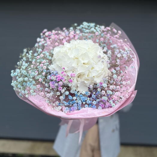 Lovely white bouquet