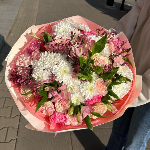 Large bouquet for Valentine's Day