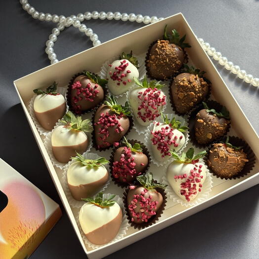 Клубника в шоколаде (сет 4)