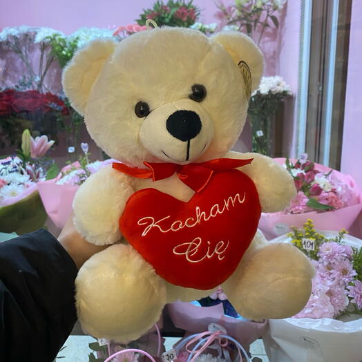 Orso bianco con cuore