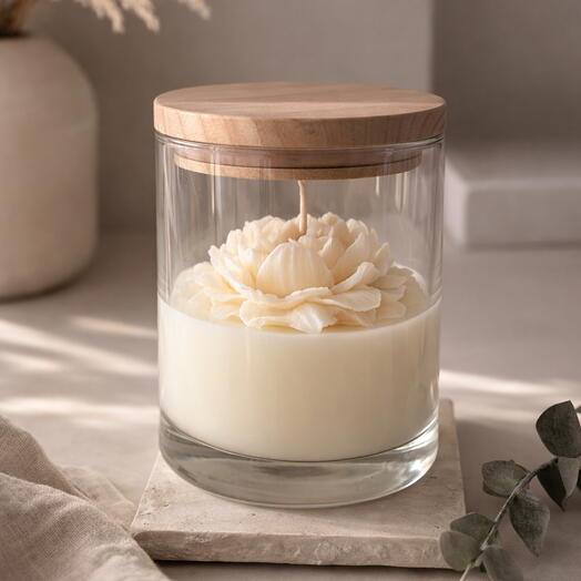 Peony candle in glass