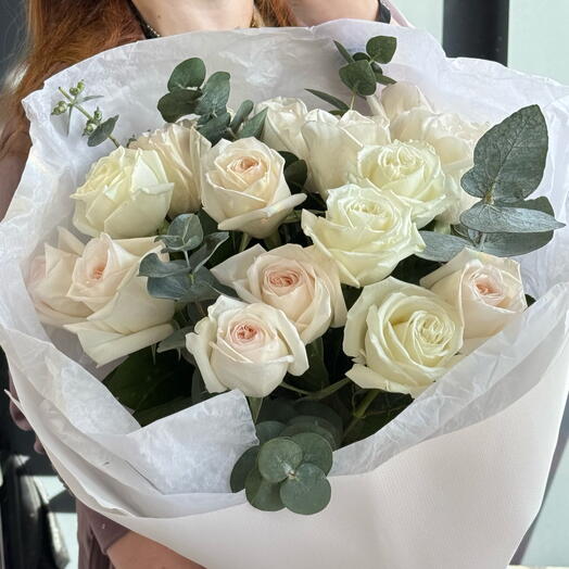 Белые розы моно