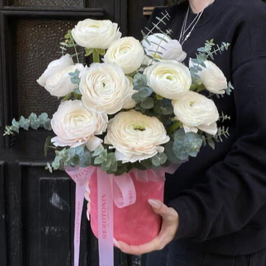 Ranunculus 15 i eucaliptus