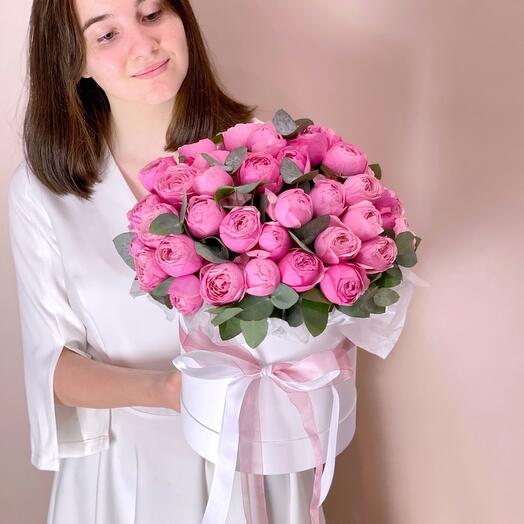 Розы Сильва Пинк в шляпной коробке