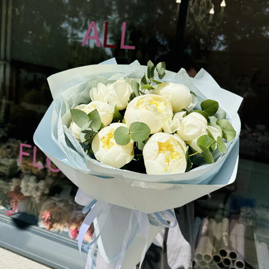 Bouquet di peonie bianche