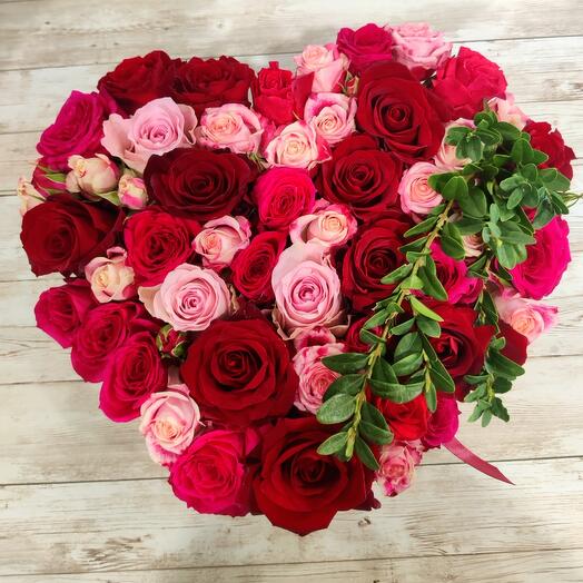 Roses in heart shape box