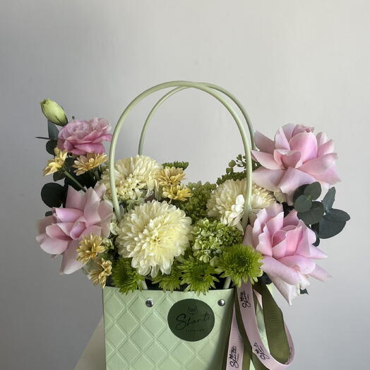 Flower basket green