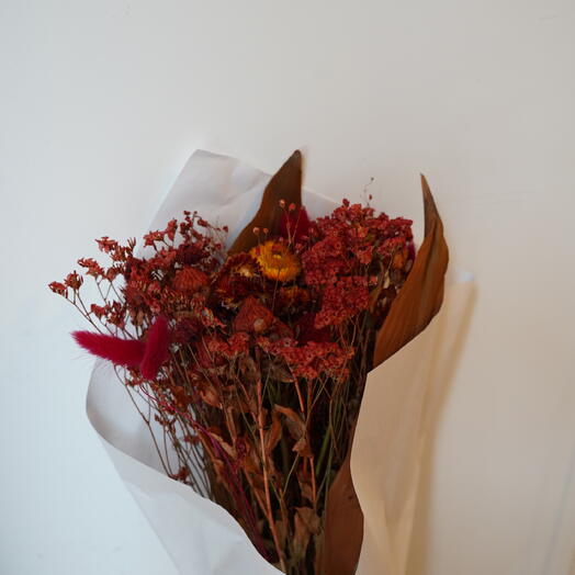 Dries Flowers Red