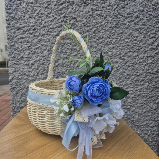 Azure Chic Easter Basket