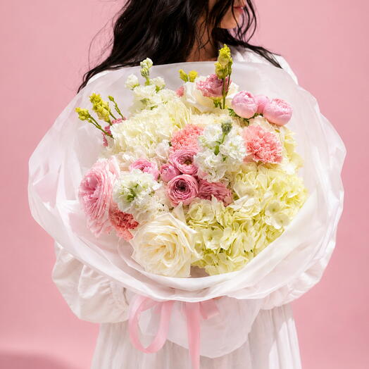 🌸Bouquet di rose, rose a spray, ortensie e altro