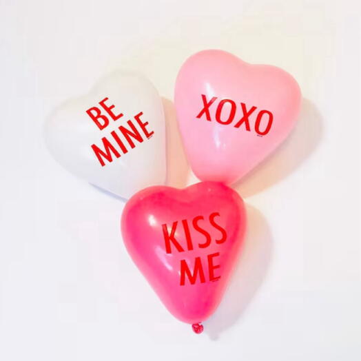 Love me balloon trio