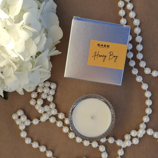 SAEE Artesanal soy candle " Honey Boy"