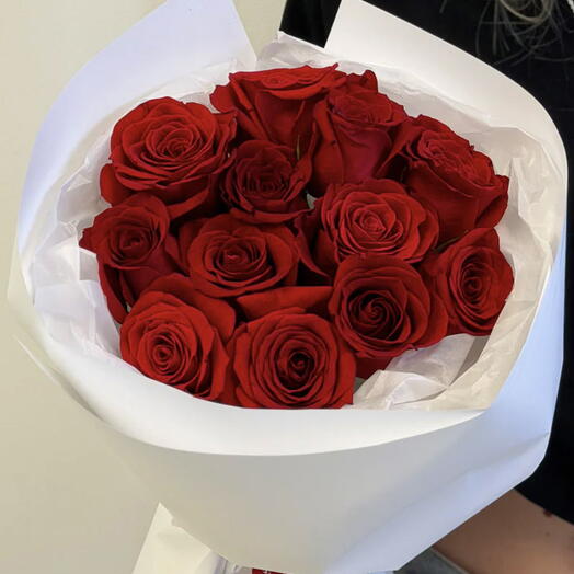 12 Red Roses - Premium Fresh Bouquet