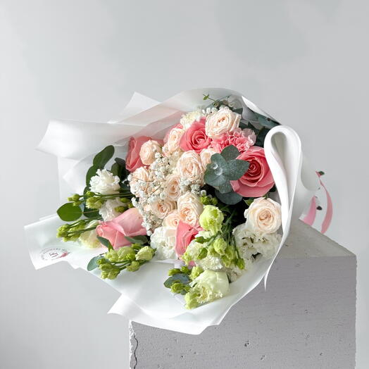 Elegant bouquet roses and eustoma