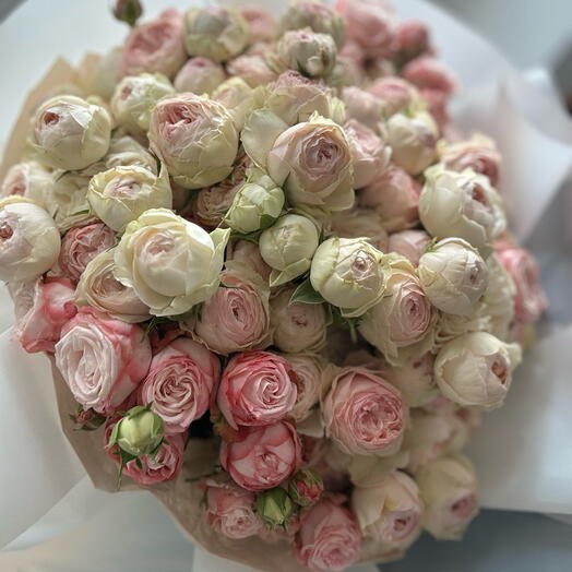 Büyük Dal Gülü Buketi