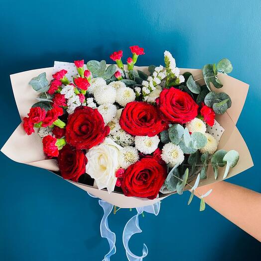 Red and white flower mix