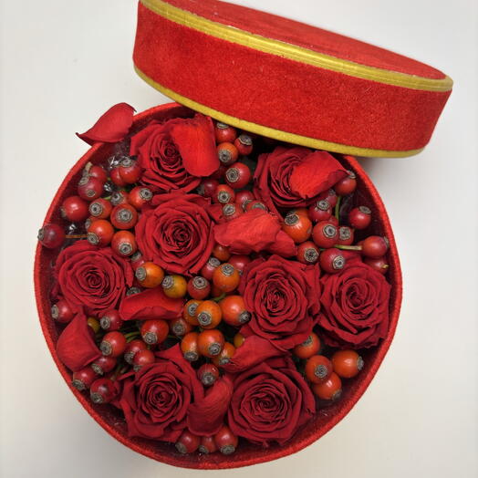 Roses scented preserved