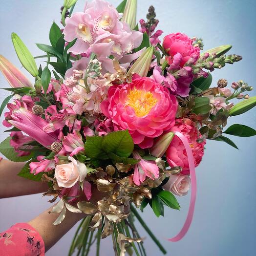 Fresh bunch for home or office